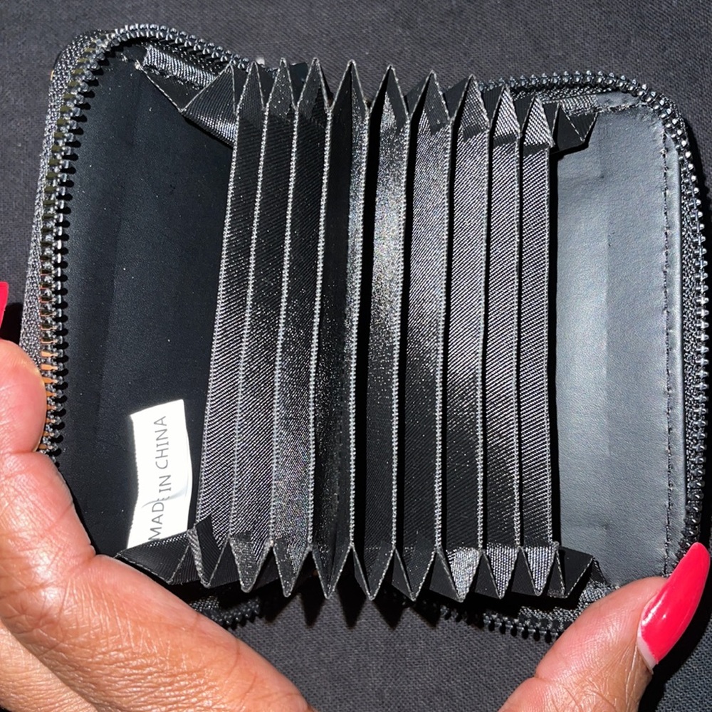 Card Holder - Picture 3 of 3